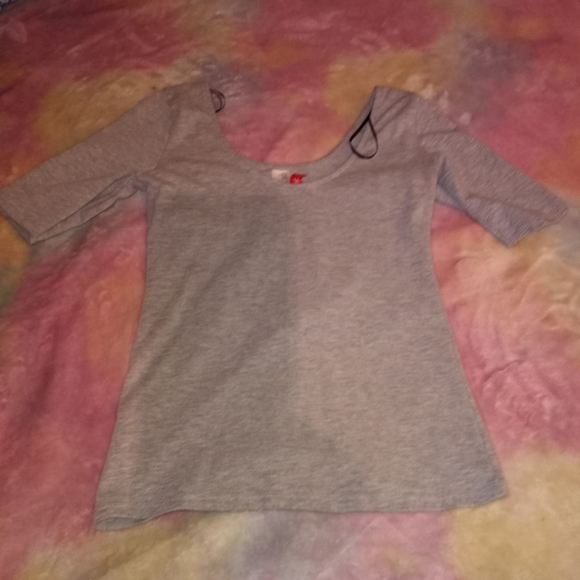 💕5 for 25$ XS Valentine's Day Candy Heart Stay Sassy Gray Top - Picture 3 of 4